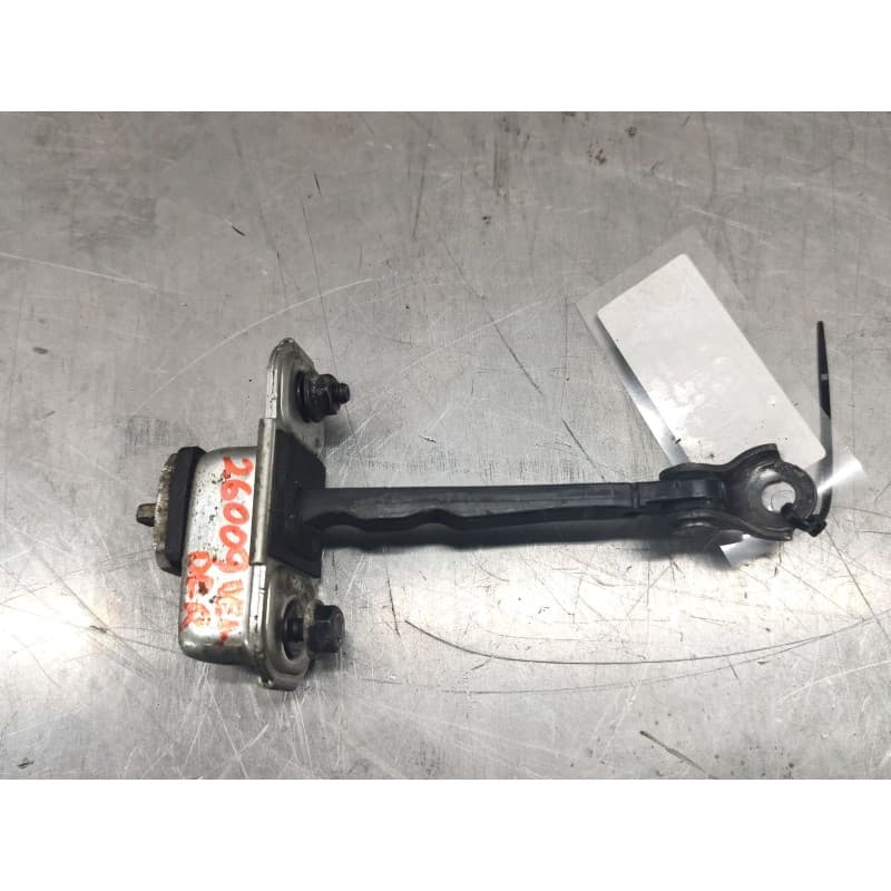 Recambio de retenedor puerta para hyundai i30 (gd) 1.6 crdi referencia OEM IAM 4