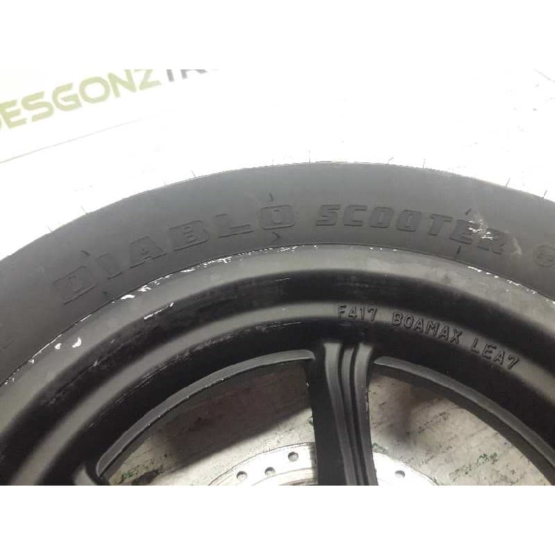 Recambio de neumatico para kymco super dink v2 referencia OEM IAM  COMPLETO - Negro 6