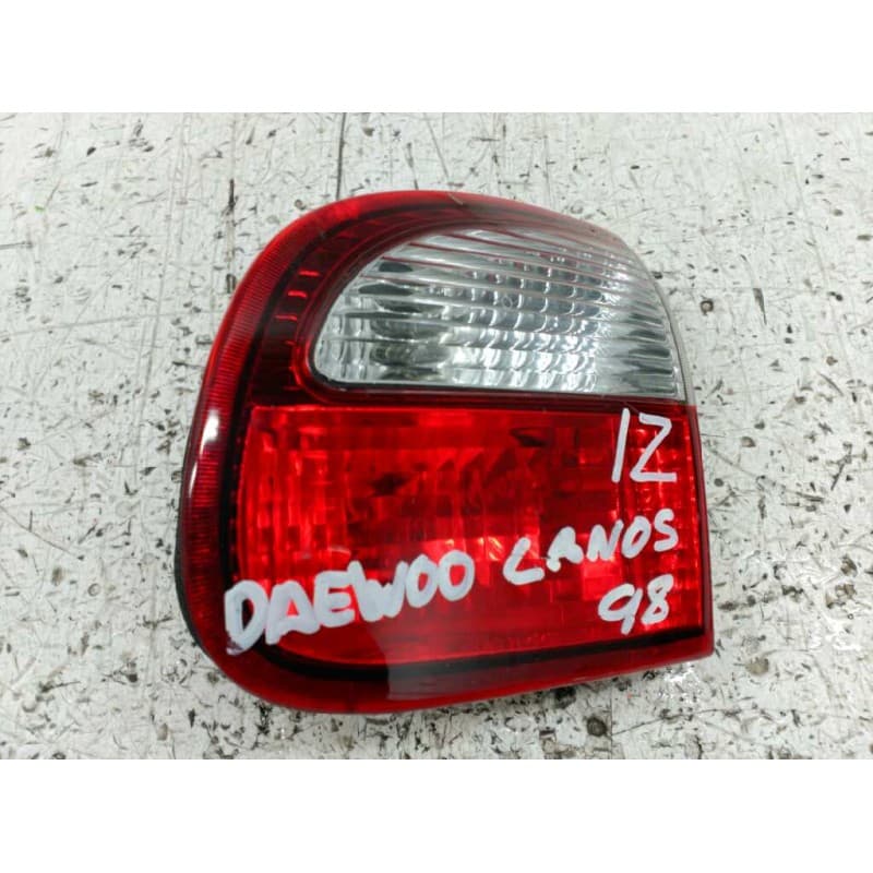 Recambio de piloto trasero izquierdo para daewoo lanos cool referencia OEM IAM