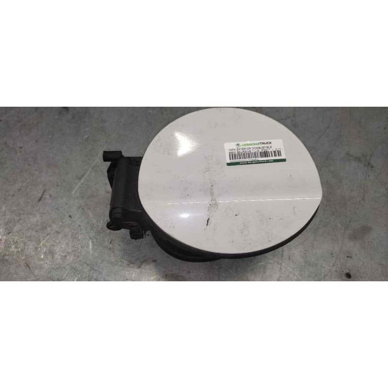 Recambio de tapa exterior combustible para bmw serie 1 lim. (f20) referencia OEM IAM - Blanco