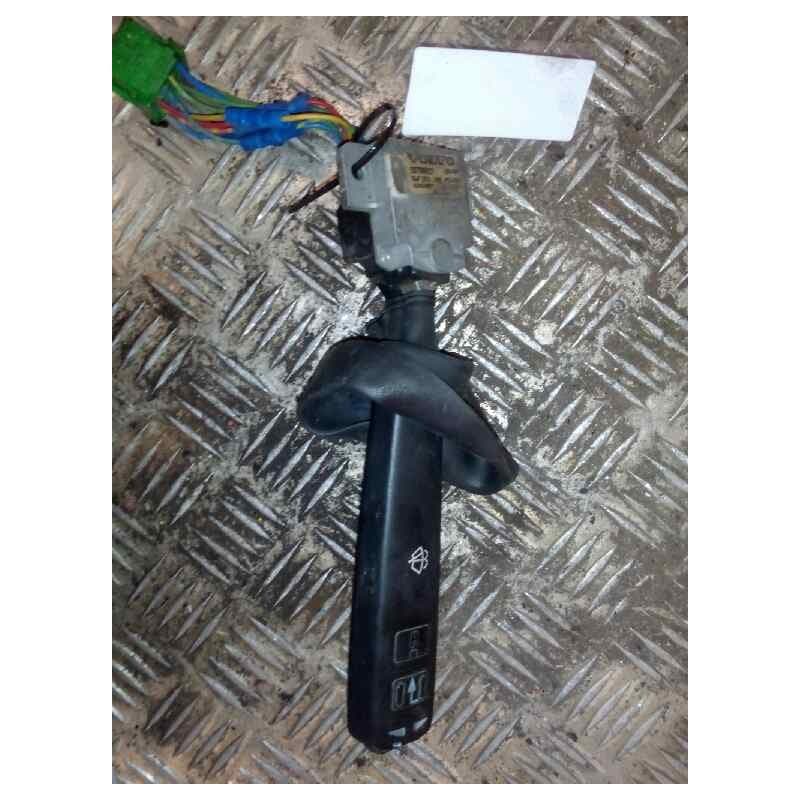 Recambio de mando limpia para volvo fh referencia OEM IAM 20700927 - Blanco