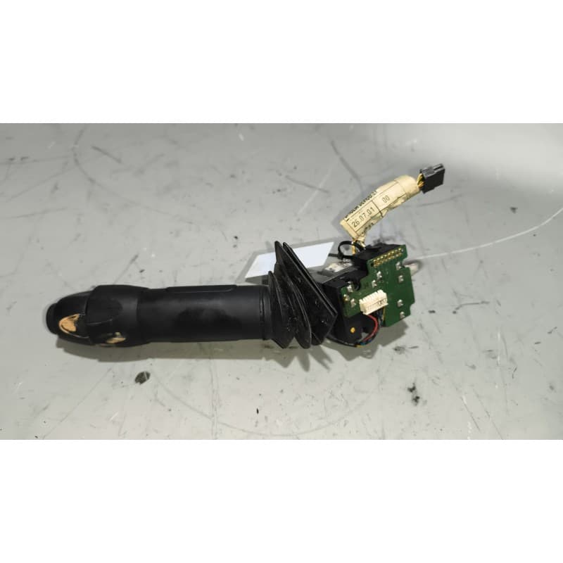 Recambio de mando intermitentes para iveco crossway referencia OEM IAM 5802518451 6