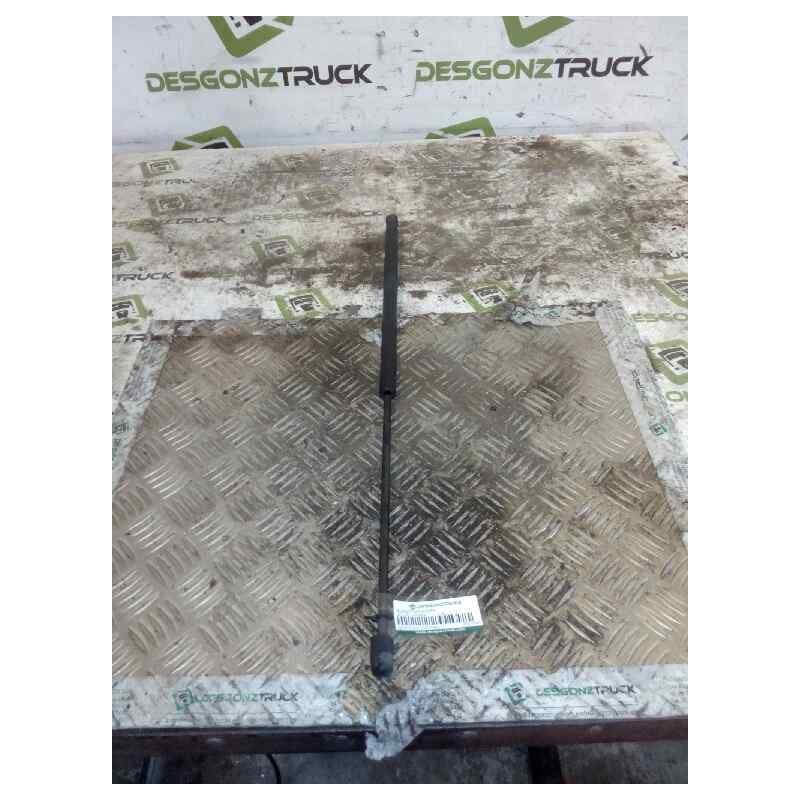Recambio de bombin calandra para volvo fh referencia OEM IAM 20379348 - Blanco