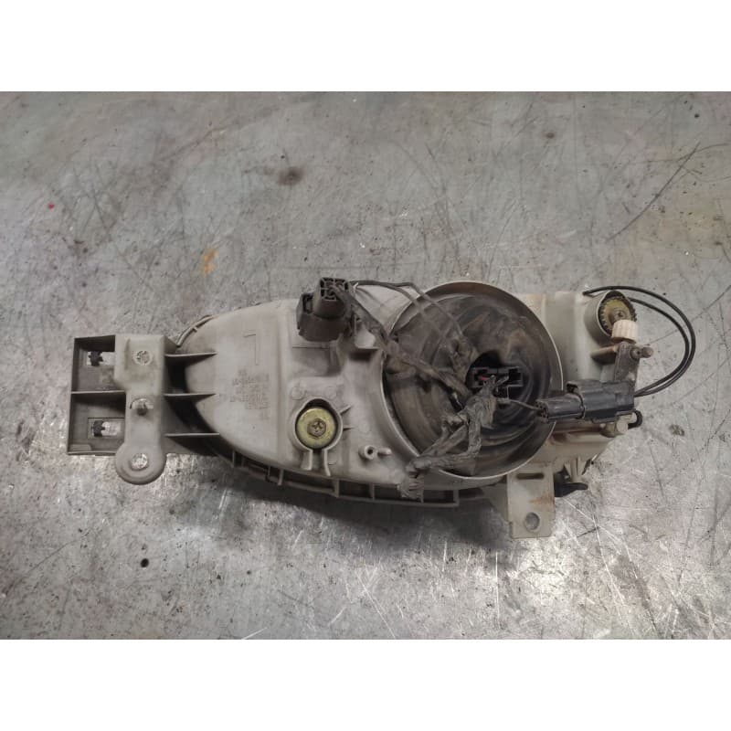 Recambio de faro izquierdo para mazda 121 (db) chic referencia OEM IAM - Rojo 2
