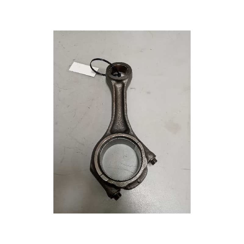 Recambio de biela para iveco eurocargo 05.03  5.9 diesel referencia OEM IAM 4898808 - Blanco