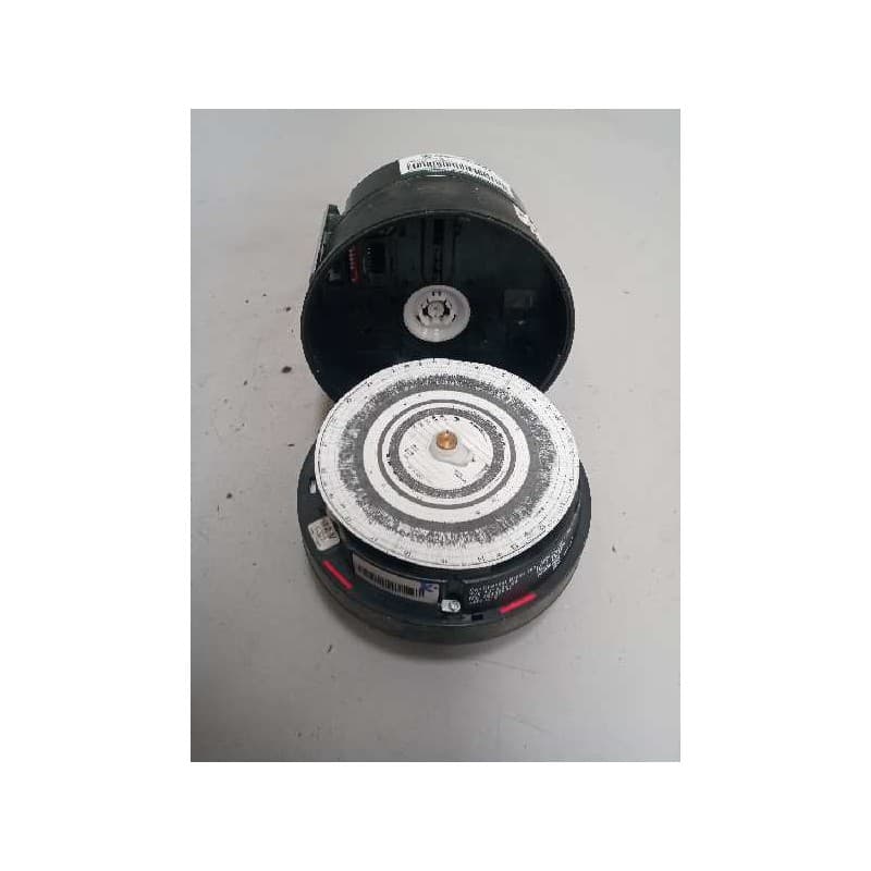 Recambio de tacografo para nissan cabstar e referencia OEM IAM 13182409 20466807 12V - Blanco 2