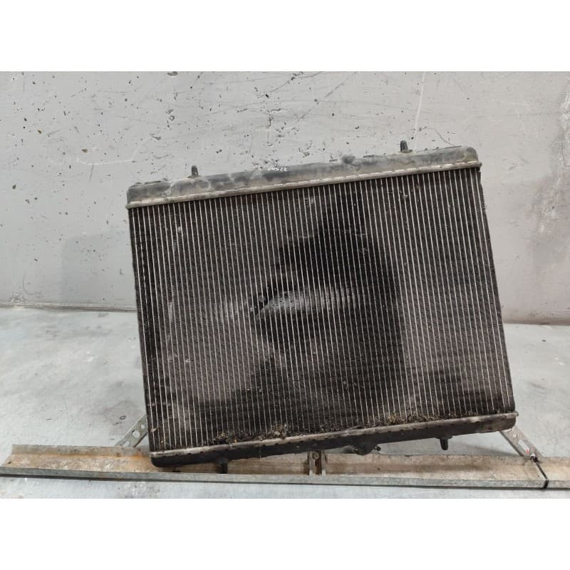 Recambio de radiador agua para peugeot 407 sw st sport referencia OEM IAM 9645586780 - Negro 5