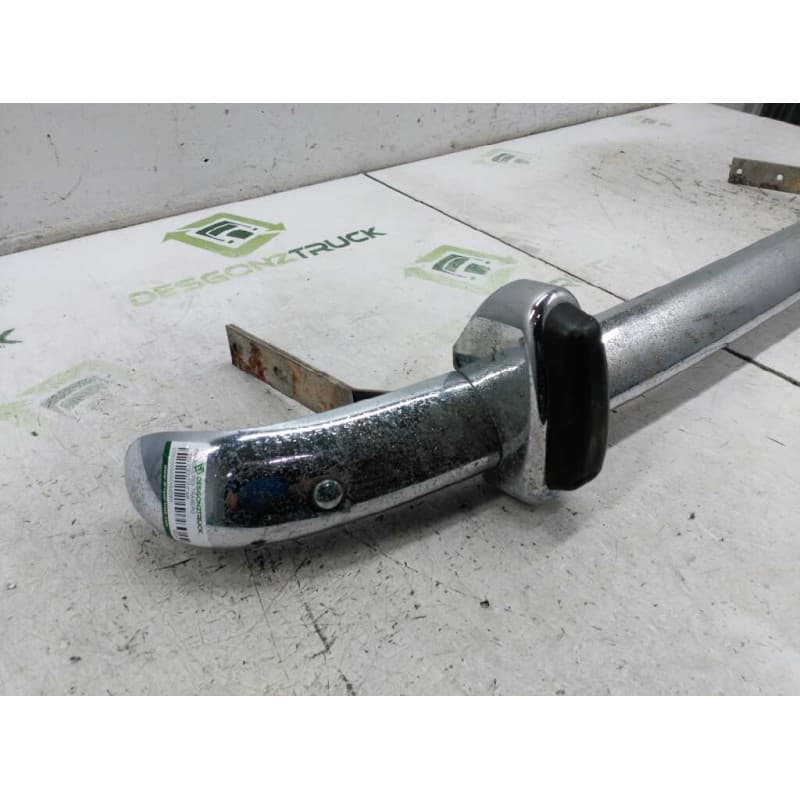 Recambio de paragolpes trasero para seat 133 -- referencia OEM IAM SEAT 133 SEAT 133 2