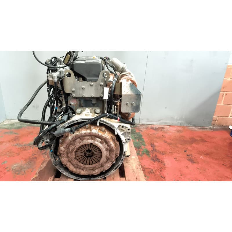 Recambio de motor completo para renault midlum 4.2 diesel referencia OEM IAM DCI4+J01 - Blanco