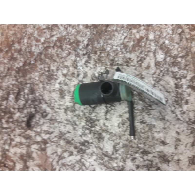Recambio de bomba limpia para daewoo tacuma se referencia OEM IAM 0590001 2 PINS - Verde 2
