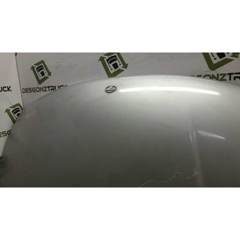 Recambio de capo para tata safari 1.9 referencia OEM IAM 4