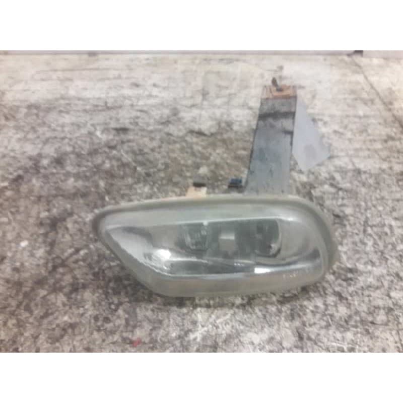 Recambio de faro antiniebla derecho para peugeot 106 (s2) kid referencia OEM IAM