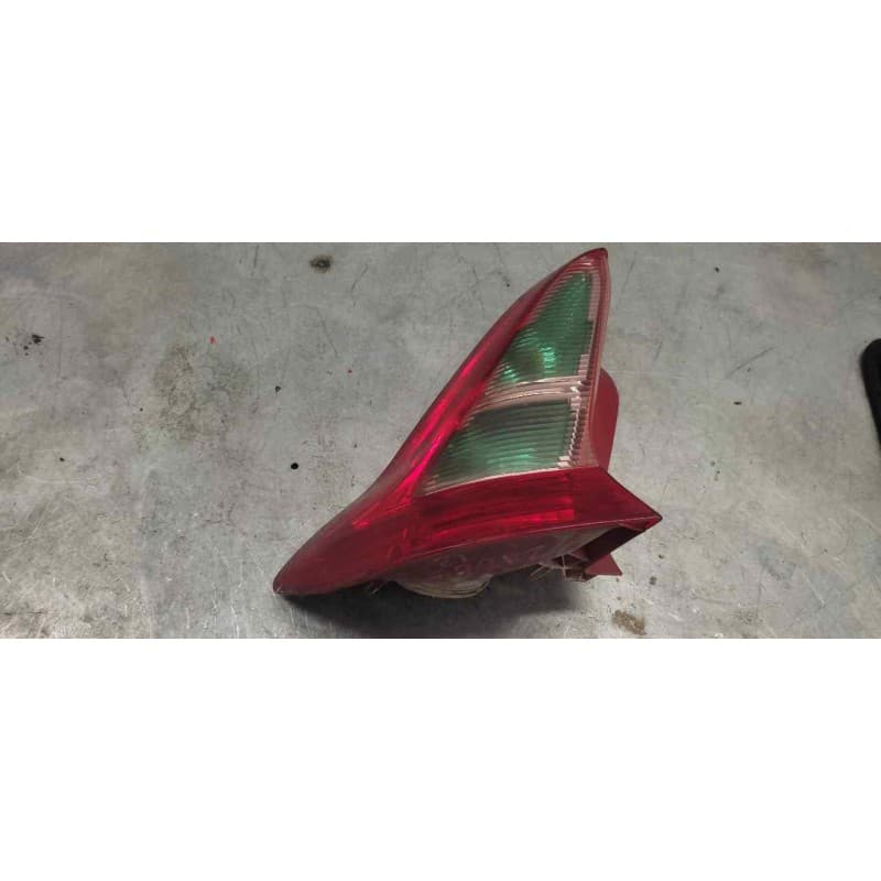 Recambio de piloto trasero izquierdo para citroën c4 coupe vtr plus referencia OEM IAM - Negro