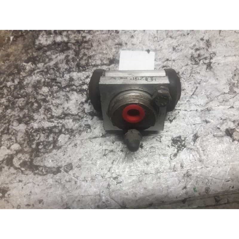 Recambio de bombin freno tambor para peugeot 207 confort referencia OEM IAM - Gris