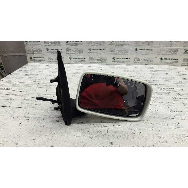 Recambio de retrovisor derecho para ford fiesta berl./courier si referencia OEM IAM - Blanco