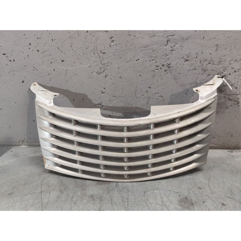 Recambio de rejilla delantera central para chrysler pt cruiser (pt) referencia OEM IAM - Gris