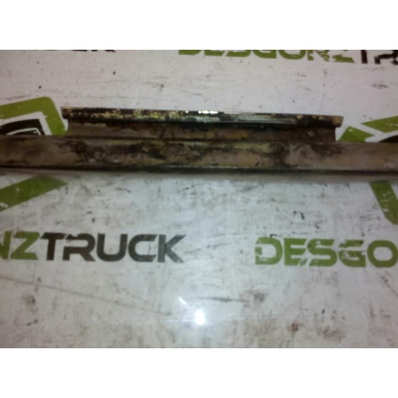 Recambio de luna delantera izquierda para ebro trucks l l 45 f referencia OEM IAM 2