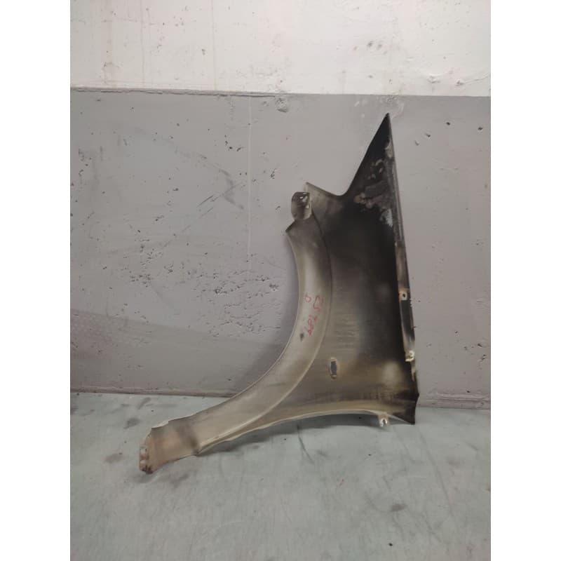 Recambio de aleta delantera derecha para citroën c3 hdi 70 furio referencia OEM IAM - Gris 2