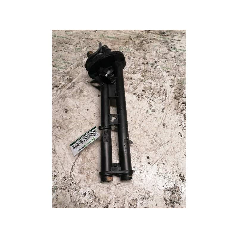 Recambio de tubo para peugeot 207 rc referencia OEM IAM - Rojo 2