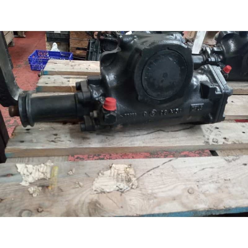 Recambio de caja direccion para man tgx 18 referencia OEM IAM 81462006535 8098955808