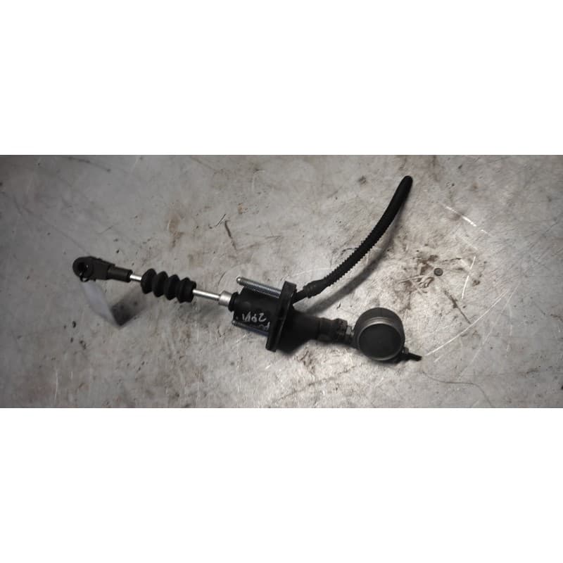 Recambio de bomba embrague para opel astra g berlina club referencia OEM IAM 90523769 2