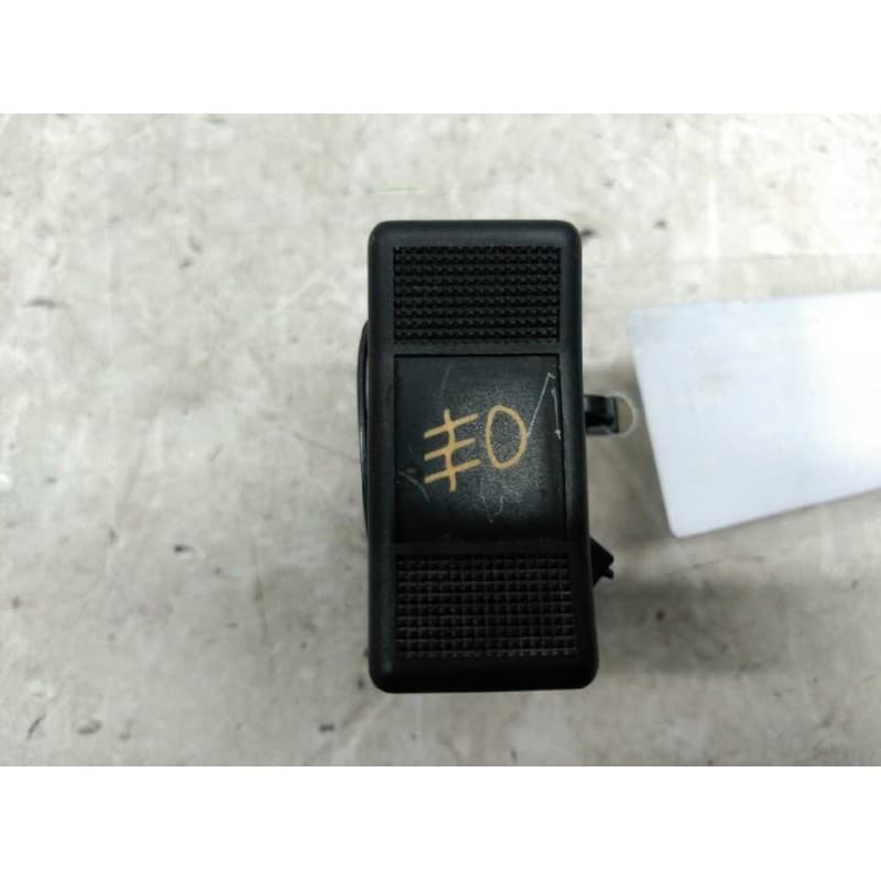 Recambio de boton antiniebla para renault 19 (b/c/l53) 1.4 referencia OEM IAM - Rojo