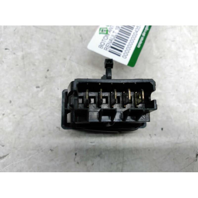Recambio de boton antiniebla trasero para renault 19 (b/c/l53) 1.4 referencia OEM IAM - Rojo 2