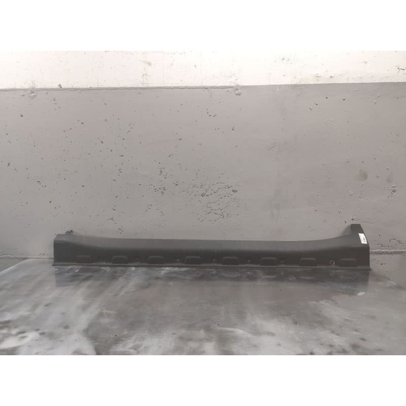 Recambio de estribo izquierdo para mg zs suv (azs1) 1.5 vti referencia OEM IAM - Naranja