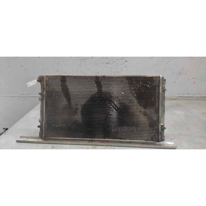 Recambio de radiador agua para opel movano 2.8 dti referencia OEM IAM 865691P 2
