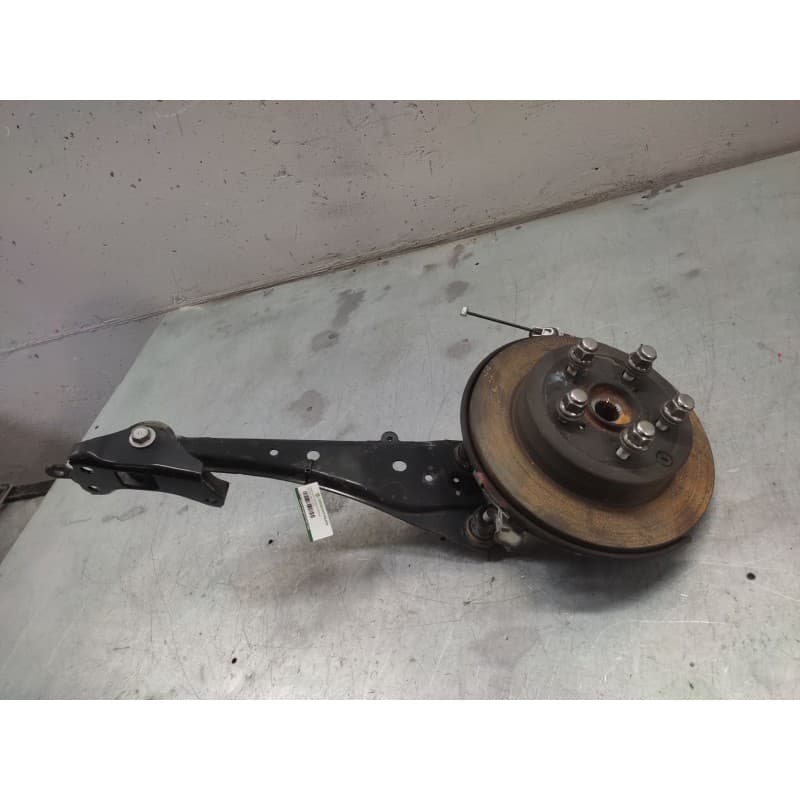 Recambio de mangueta trasera derecha para toyota rav 4 (a3) luna referencia OEM IAM - Plata