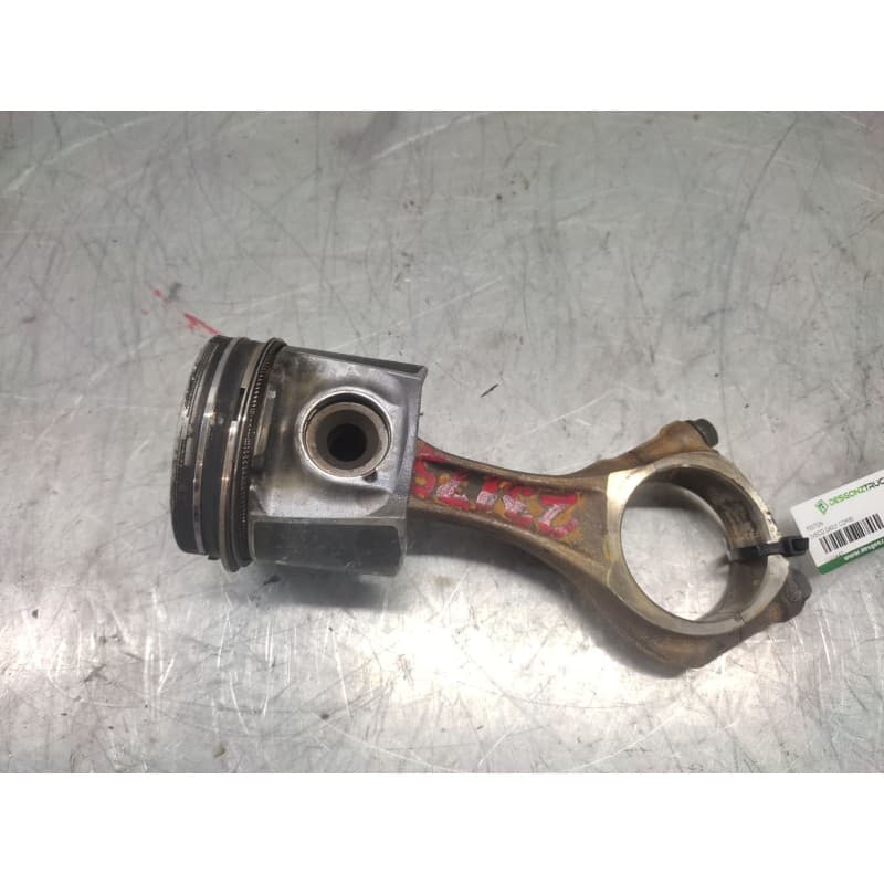 Recambio de piston para iveco daily combi 2.3 diesel cat referencia OEM IAM