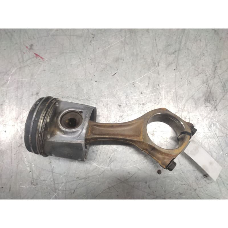 Recambio de piston para iveco daily combi 2.3 diesel cat referencia OEM IAM 2