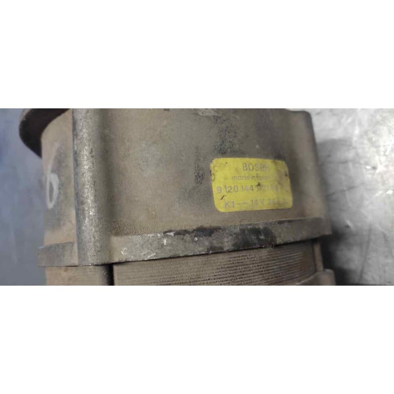 Recambio de alternador para renault 12 1 referencia OEM IAM 9120144031 2