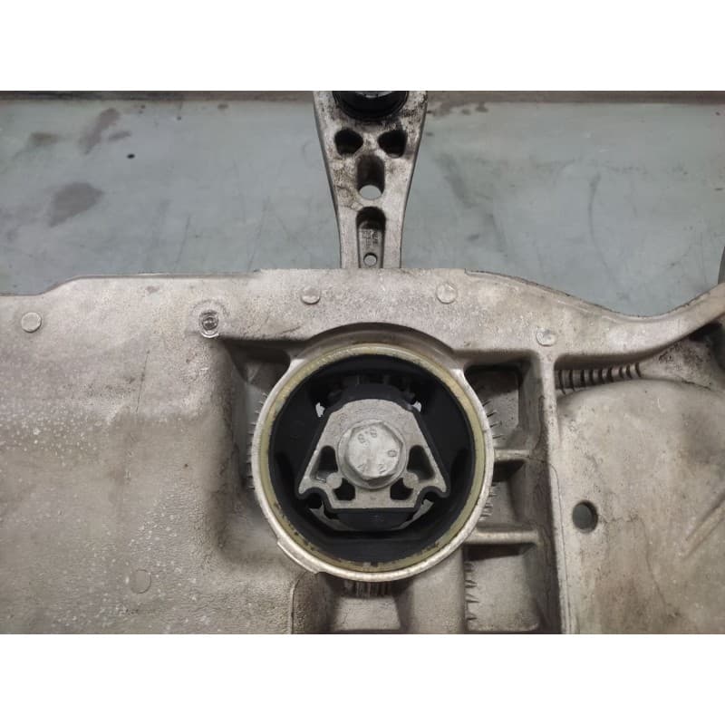 Recambio de puente delantero para seat leon (1p1) 1.9 tdi referencia OEM IAM 1K0199369G - Negro 2