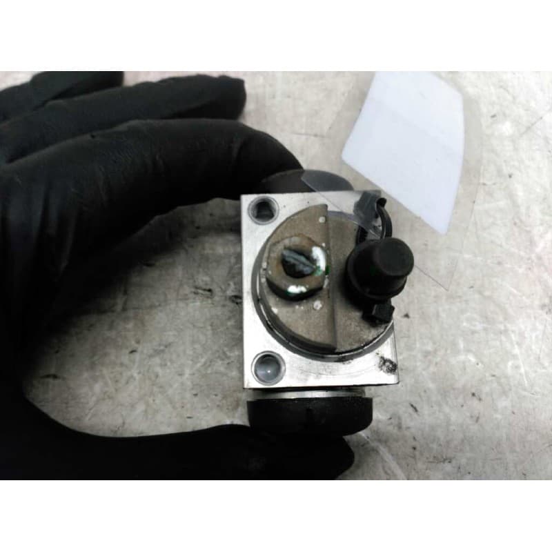 Recambio de bombin freno tambor para ford fiesta (cbk) ghia referencia OEM IAM 3