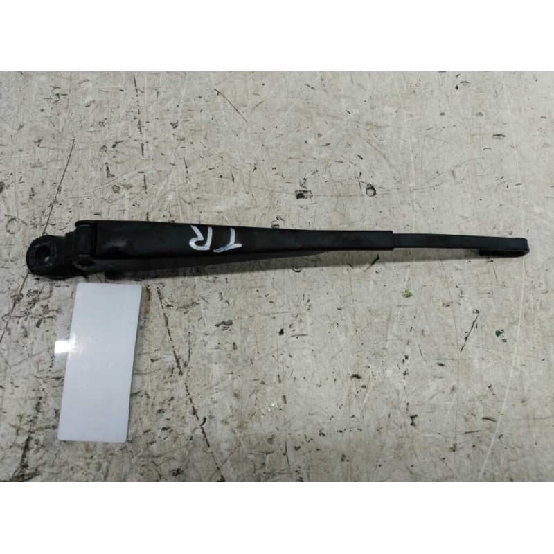 Recambio de brazo limpia trasero para ford fiesta (cbk) ghia referencia OEM IAM  1908779
