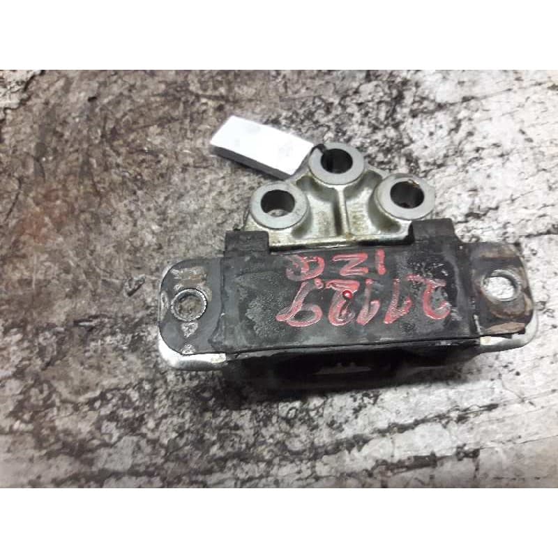 Recambio de soporte motor izquierdo para fiat tipo ii (356) sedan referencia OEM IAM 3