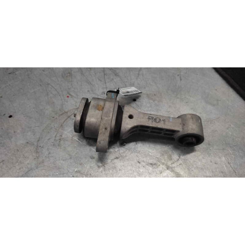 Recambio de soporte motor para hyundai i20 city s referencia OEM IAM - Gris