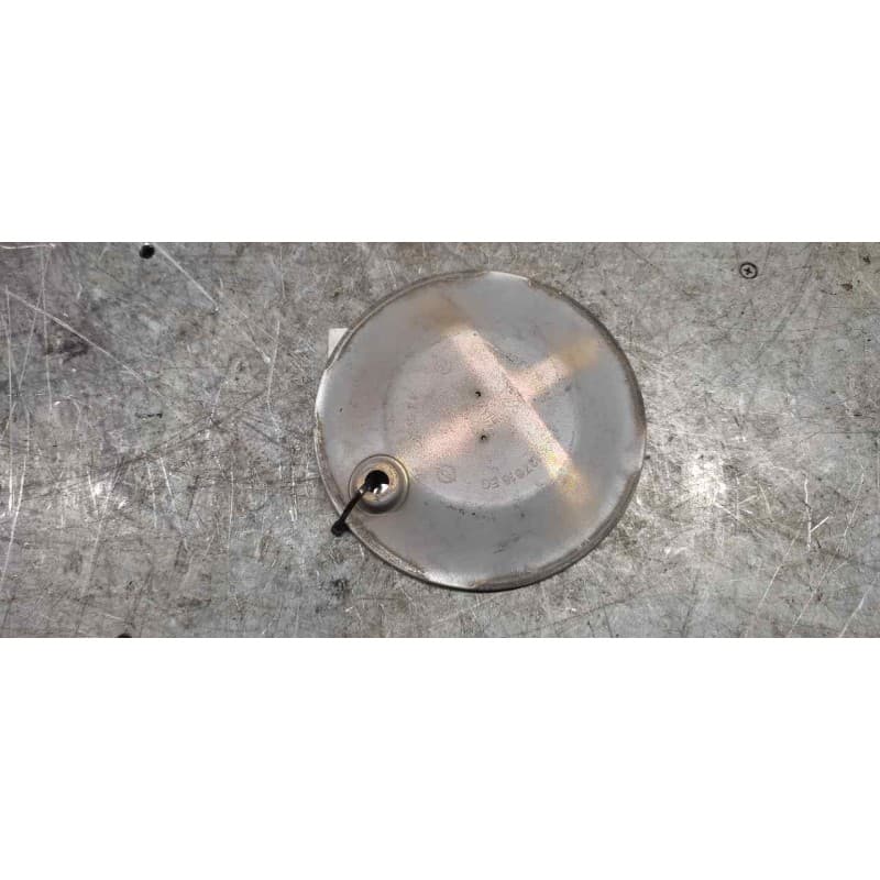 Recambio de tapacubos para opel corsa b eco referencia OEM IAM 9127615EF 13.80CM 2