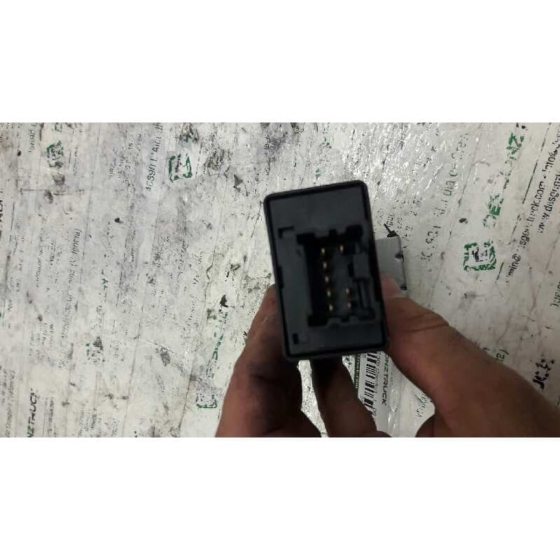 Recambio de rele para nissan x-trail (t30) comfort referencia OEM IAM 285963Y50 PUERTA 2