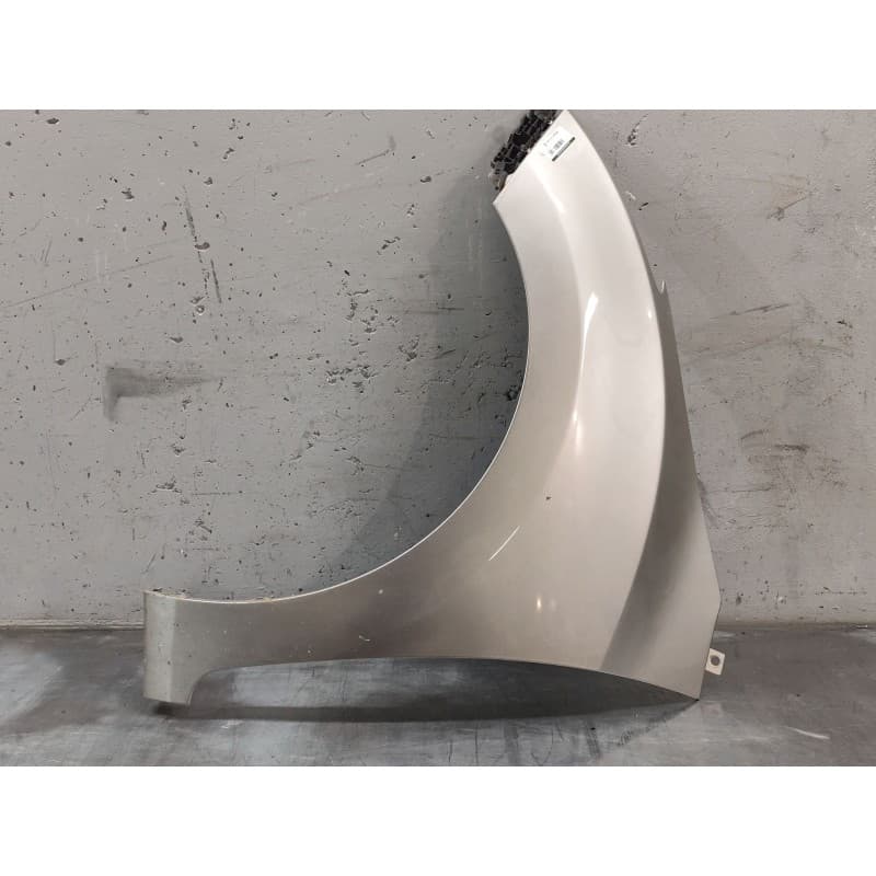 Recambio de aleta delantera izquierda para hyundai i30 (gd) 1.6 crdi referencia OEM IAM