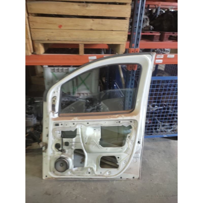 Recambio de puerta delantera derecha para peugeot bipper básico referencia OEM IAM - Blanco 2
