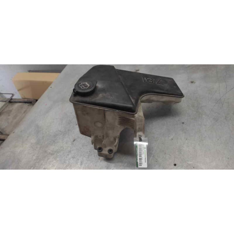 Recambio de deposito limpia para bmw x5 (e53) 3.0d referencia OEM IAM 61668252722 - Negro 2