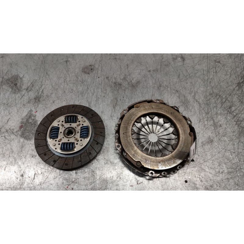 Recambio de kit embrague para peugeot 307 (s1) xt referencia OEM IAM 3