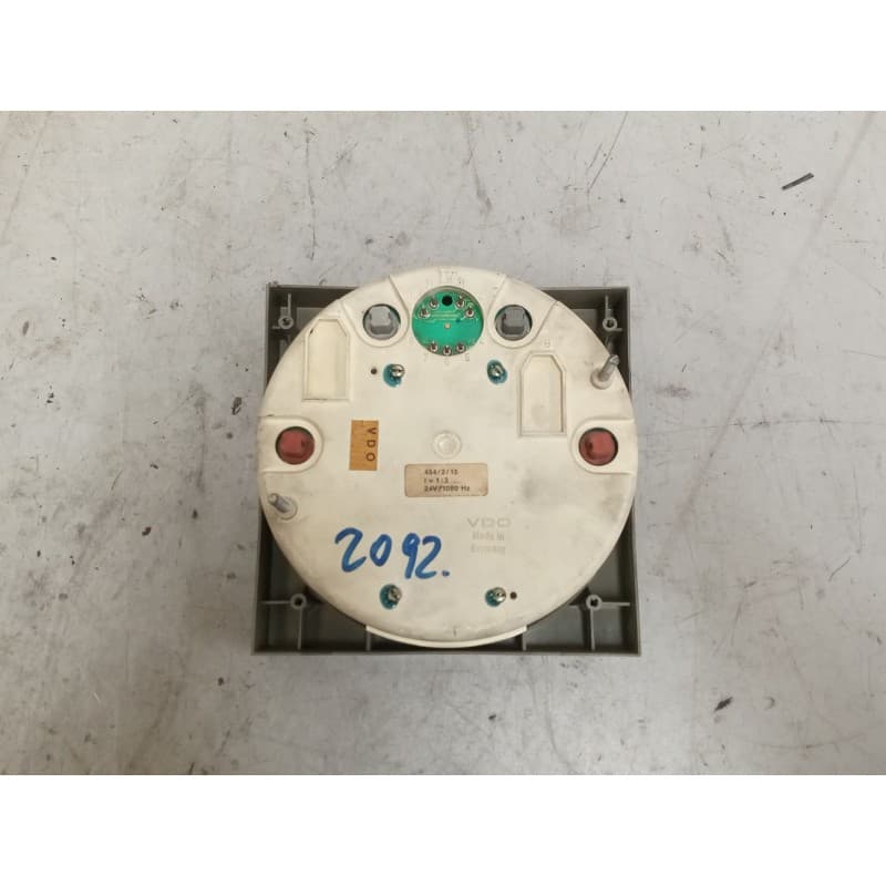 Recambio de cuadro instrumentos para man gregal referencia OEM IAM 81271026066 - Dorado 4