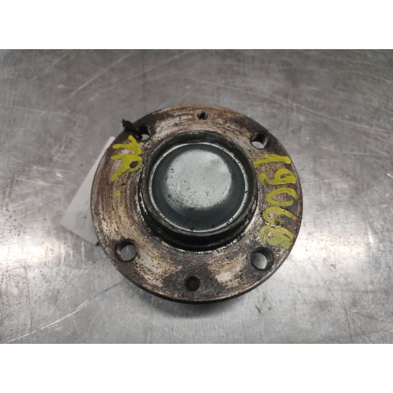 Recambio de buje trasero derecho para peugeot partner (s2) combi pro referencia OEM IAM - Blanco 2