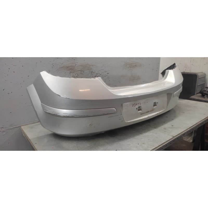 Recambio de paragolpes trasero para opel astra h berlina cosmo referencia OEM IAM 2