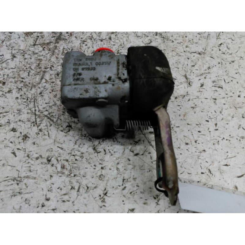 Recambio de repartidor de freno para nissan primastar (x83) referencia OEM IAM - Blanco 2