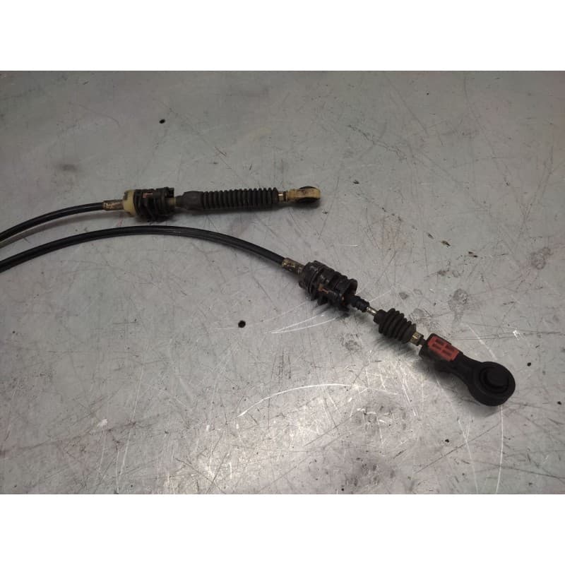 Recambio de cables de cambio para ford fiesta (cbk) ambiente referencia OEM IAM - Blanco 2