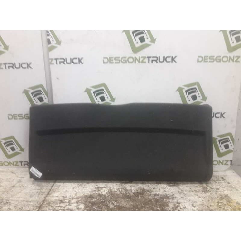 Recambio de bandeja trasera para seat ibiza (6k1) select referencia OEM IAM 6K6867769G